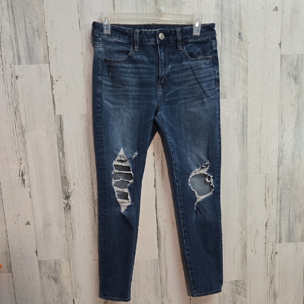american eagle ripped skinny jeans